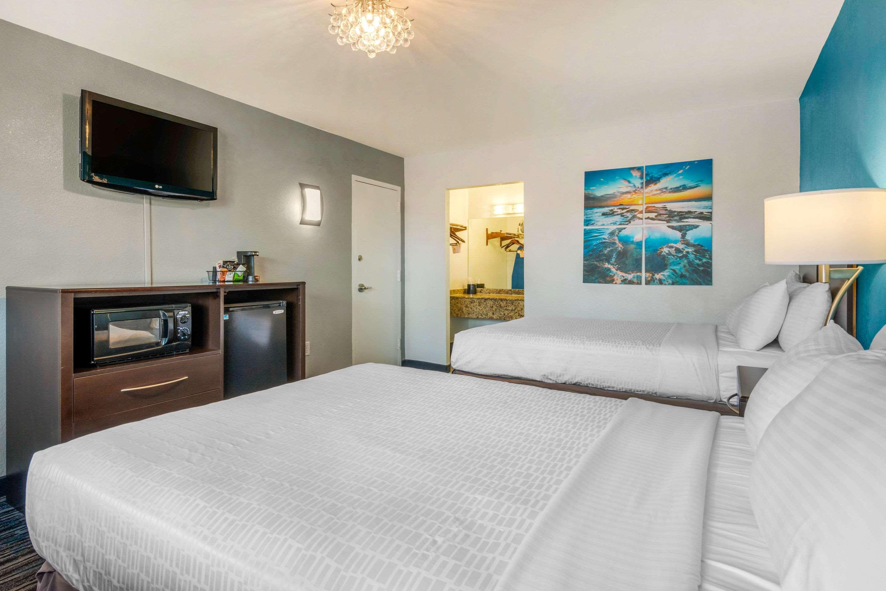 Quality Inn And Conference Center Tampa-Brandon Heartland Eksteriør billede