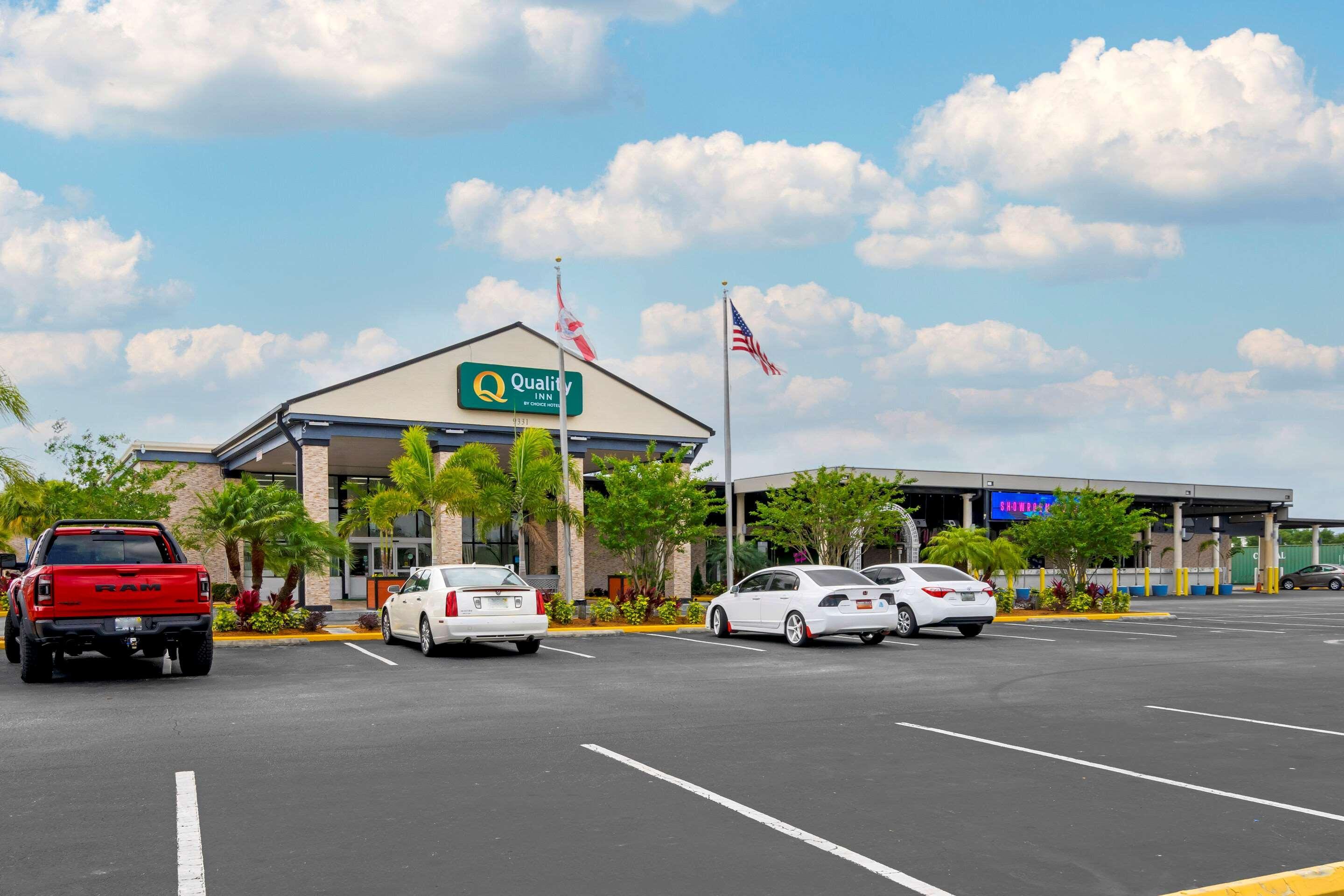 Quality Inn And Conference Center Tampa-Brandon Heartland Eksteriør billede