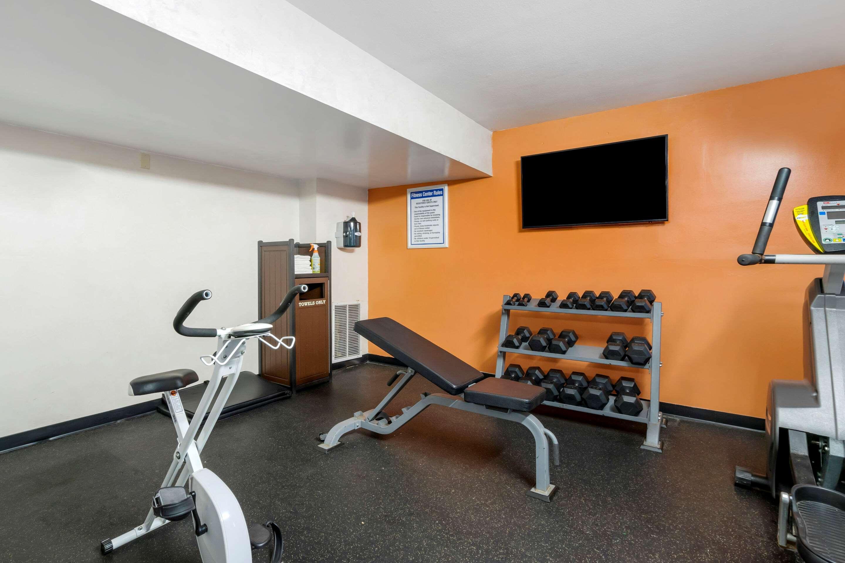 Quality Inn And Conference Center Tampa-Brandon Heartland Eksteriør billede